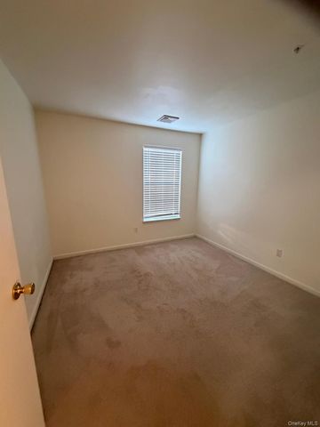 139 Ruth Court, Middletown, NY 10940