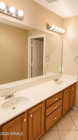 1792 W Canary Way, Chandler, AZ 85286