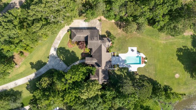 18946 Lake Harbour Ave, Baton Rouge, LA 70816