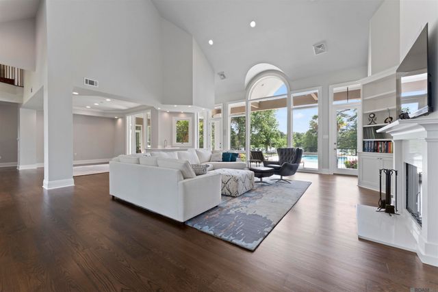 18946 Lake Harbour Ave, Baton Rouge, LA 70816