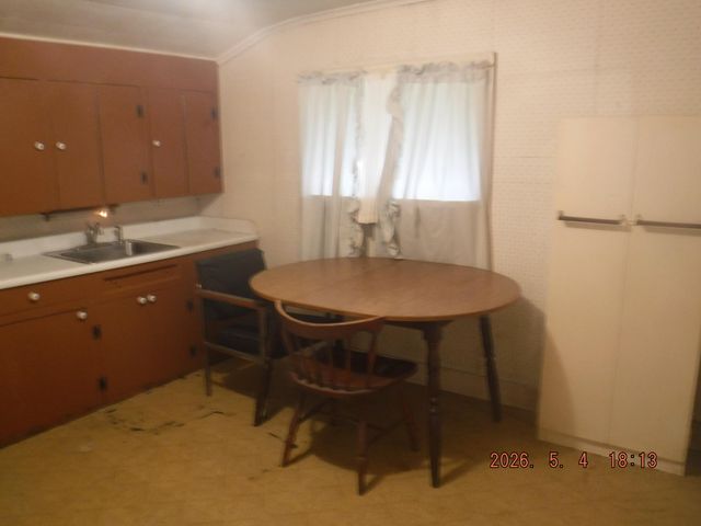 418 E Arbor Street E, Marcellus, MI 49067