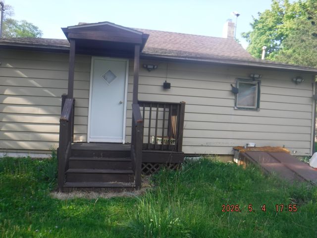 418 E Arbor Street E, Marcellus, MI 49067