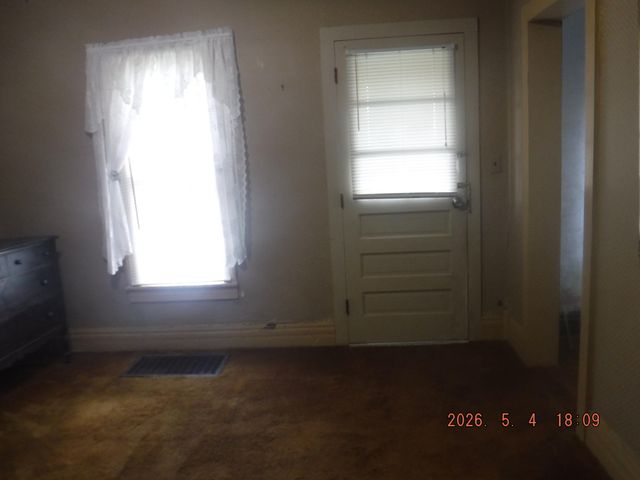 418 E Arbor Street E, Marcellus, MI 49067