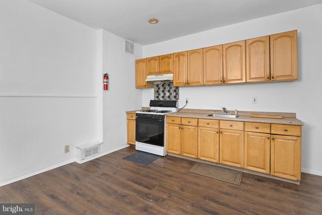 1324 PRINCETON AVE, Trenton, NJ 08638