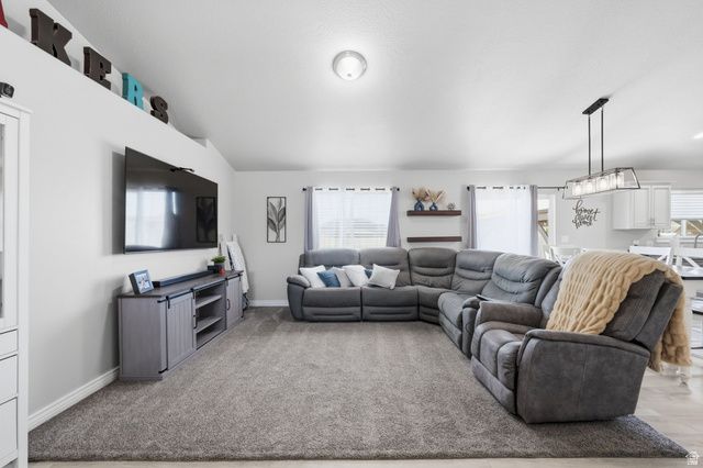 1197 E RAVEN WAY, Eagle Mountain, UT 84005