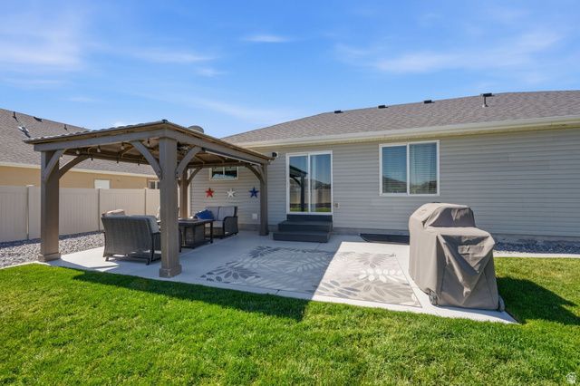 1197 E RAVEN WAY, Eagle Mountain, UT 84005