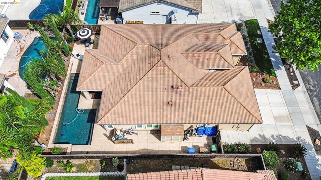 1405 Ridgefield Ct, Brentwood, CA 94513