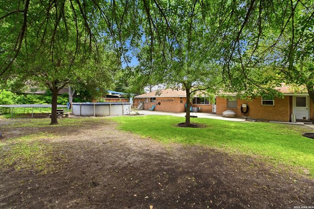 429 DRIFTWIND DR, Windcrest, TX 78239