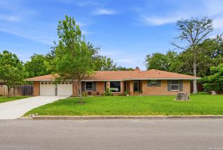 429 DRIFTWIND DR, Windcrest, TX 78239