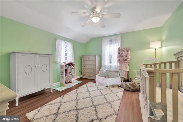 1611 ELK AVE, Pottsville, PA 17901