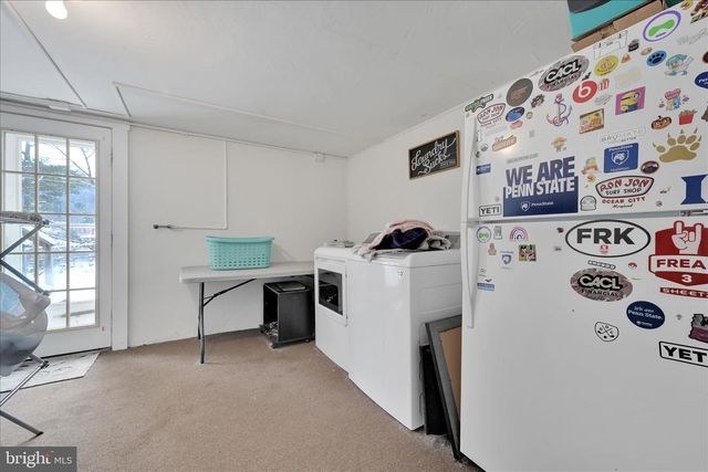 1611 ELK AVE, Pottsville, PA 17901