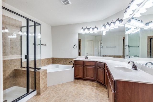 3000 Peyton Brook Drive, Fort Worth, TX 76137