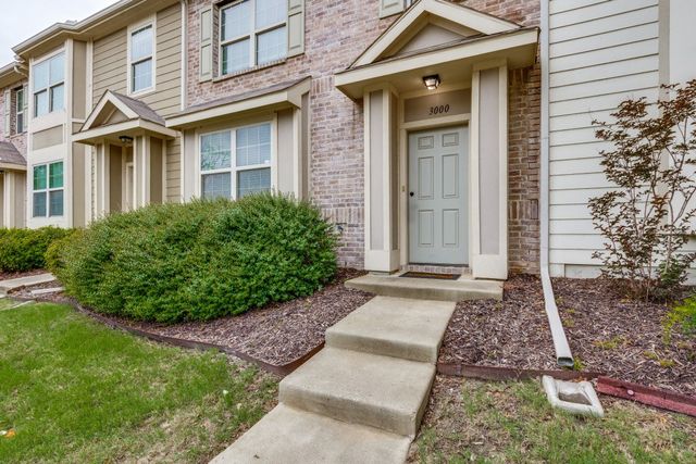 3000 Peyton Brook Drive, Fort Worth, TX 76137