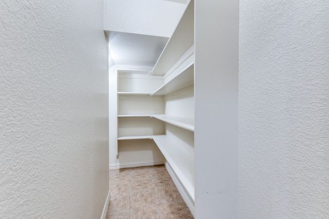 3000 Peyton Brook Drive, Fort Worth, TX 76137