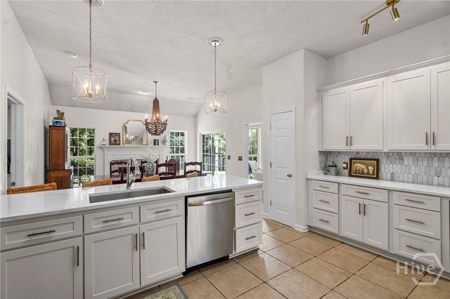 424 Walthour Drive, Rincon, GA 31326