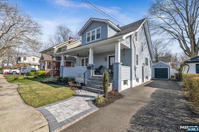 95 McKinley Avenue, Hawthorne, NJ 07506