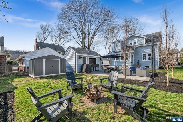 95 McKinley Avenue, Hawthorne, NJ 07506
