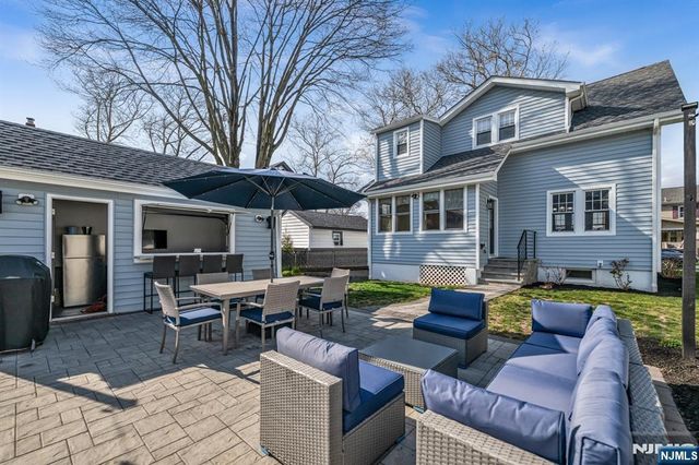 95 McKinley Avenue, Hawthorne, NJ 07506