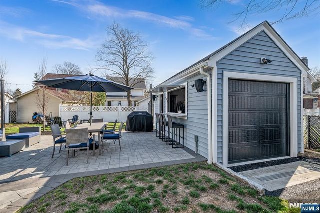 95 McKinley Avenue, Hawthorne, NJ 07506