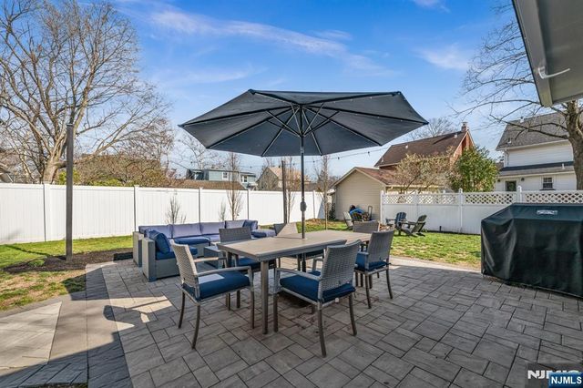 95 McKinley Avenue, Hawthorne, NJ 07506