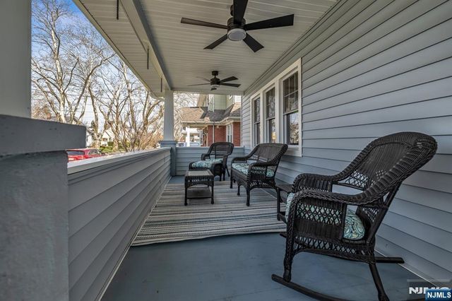 95 McKinley Avenue, Hawthorne, NJ 07506