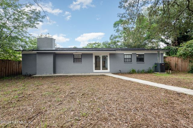 7433 LEROY Drive, Jacksonville, FL 32244