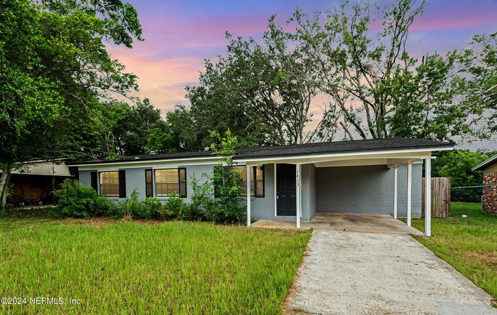 7433 LEROY Drive, Jacksonville, FL 32244