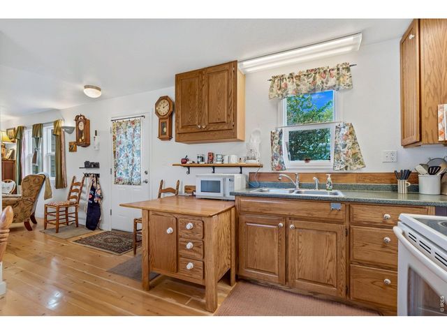 1131 Caroline Ct, Loveland, CO 80537
