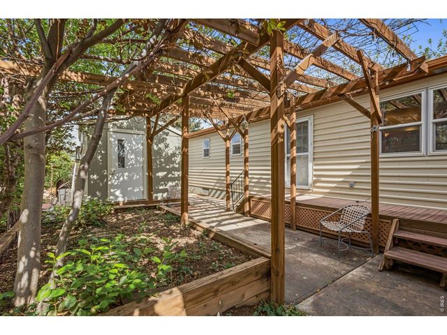 1131 Caroline Ct, Loveland, CO 80537