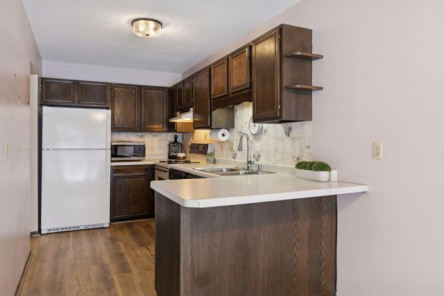 1645 Hickory Hill Drive, Eagan, MN 55122