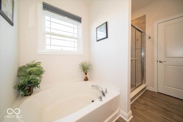 896 Booneway Lane, Bargersville, IN 46106