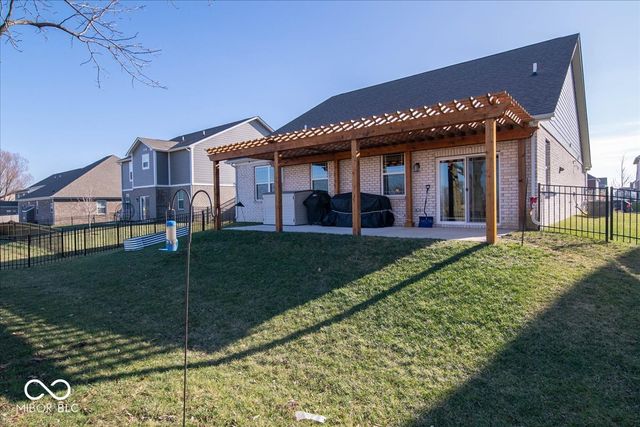 896 Booneway Lane, Bargersville, IN 46106