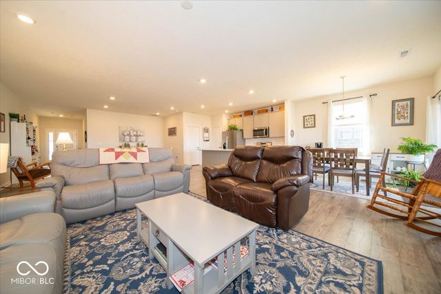 896 Booneway Lane, Bargersville, IN 46106