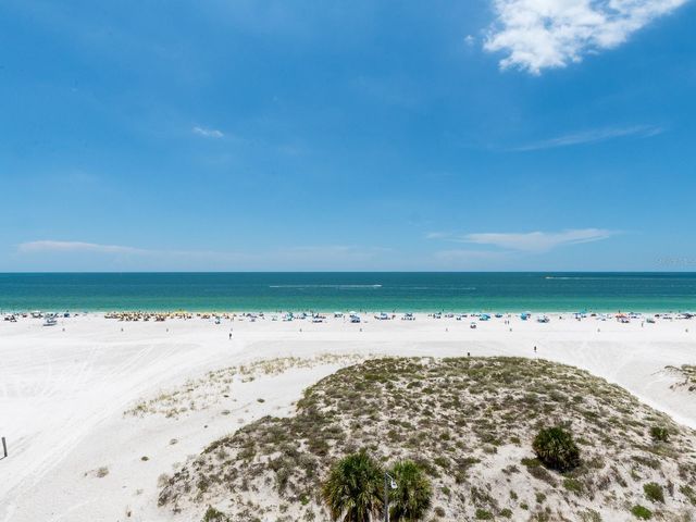 15 AVALON STREET 701, Clearwater Beach, FL 33767