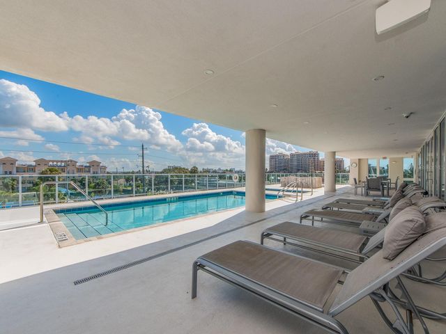 15 AVALON STREET 701, Clearwater Beach, FL 33767