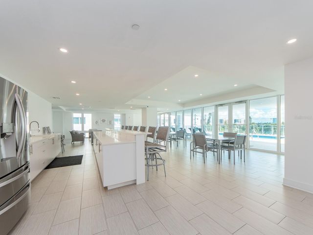 15 AVALON STREET 701, Clearwater Beach, FL 33767