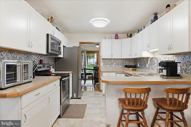 985 S MARSHALL ST, Front Royal, VA 22630