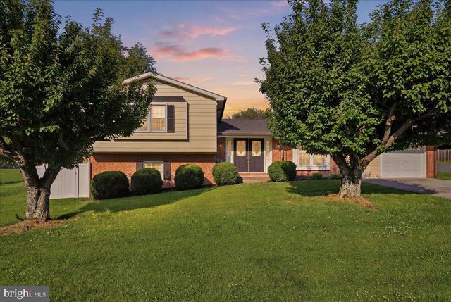 985 S MARSHALL ST, Front Royal, VA 22630