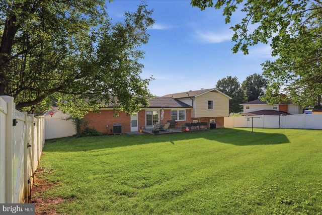 985 S MARSHALL ST, Front Royal, VA 22630