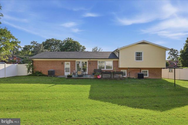 985 S MARSHALL ST, Front Royal, VA 22630