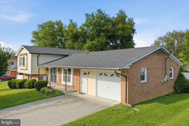 985 S MARSHALL ST, Front Royal, VA 22630
