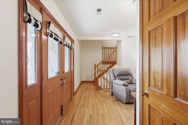 985 S MARSHALL ST, Front Royal, VA 22630