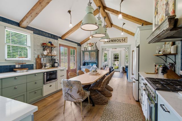 121 Battle Ave, Franklin, TN 37064