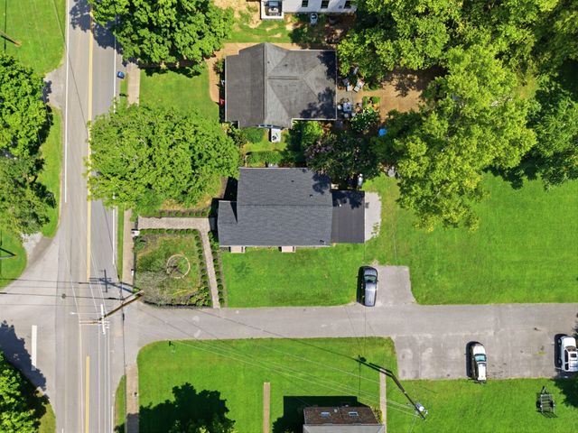 121 Battle Ave, Franklin, TN 37064