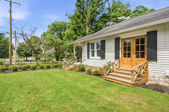121 Battle Ave, Franklin, TN 37064