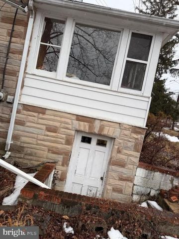 4700 BACKLICK RD, Annandale, VA 22003