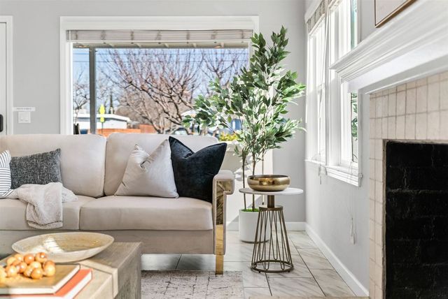 633 633 N P St, Livermore, CA 94551