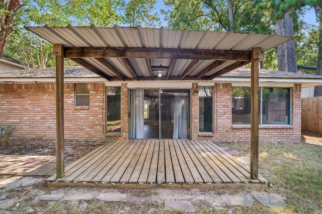 15119 Willow Branch Drive, Houston, TX 77070