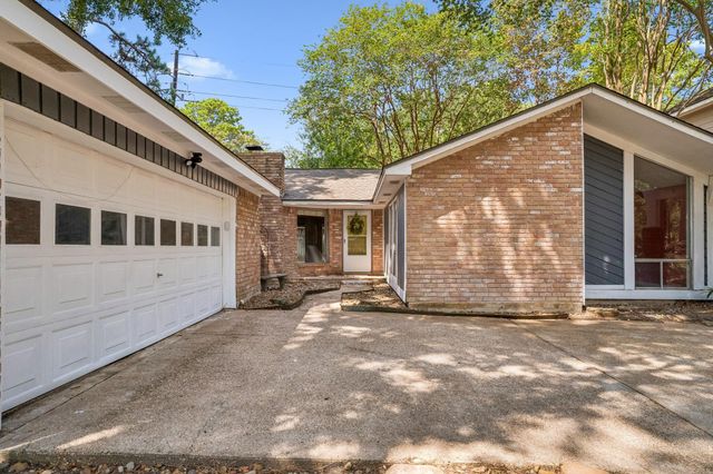 15119 Willow Branch Drive, Houston, TX 77070