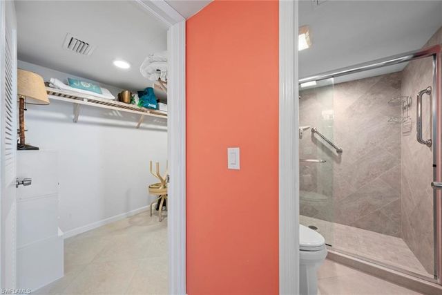 1340 Middle Gulf DR 8A, Sanibel, FL 33957